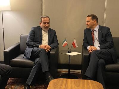 رایزنی عراقچی با وزیر امور خارجه لهستان