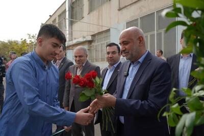 هیچ هنرآموز هنرستانی در ایران یا جهان بیکار نمی‌ماند