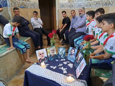 نواخته شدن زنگ مقاومت به مناسبت آغاز هفته دفاع مقدس