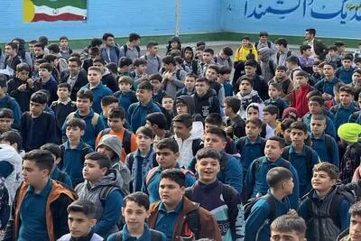 یک سنگر مبارزه با استکبار؛ زنگ مهر در مدارس صدرا نواخته شد