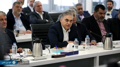 سیاست‌گذار ارزی دست از دخالت بر سیاست‌های تجاری بردارد | شرایط «نه جنگ، نه صلح» مدیریت شود | اثر تحریم‌های داخلی بیشتر از تحریم‌های خارجی است