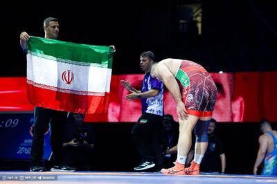 متخصصان خودتحقیری و تحلیل عقب‌افتادگی نظری ندارند؟/ چرا رسانه‌های غرب‌گرا افتخار ملی را سانسور کردند؟