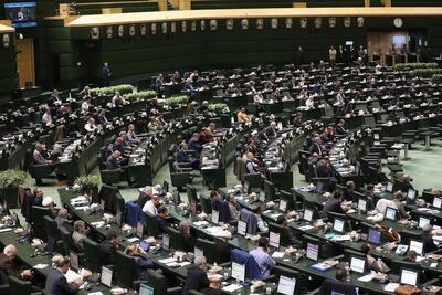 واکنش به یک بازتاب جنجالی در مجلس