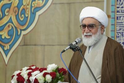 آیت الله مروی: شاعران و نویسندگان در آثار خود مفهوم «اتحاد مقدس» را تبیین کنند