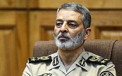 سرلشکر موسوی: ادای احترام کشتی‌گیران به پرچم ایران غیرت ملی ایرانیان را به دنیا نشان داد
