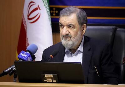 رضایی: اقدام کلیدی رهبر انقلاب در حوزه نظامی توسعه گسترده تسلیحات بومی بود - تسنیم