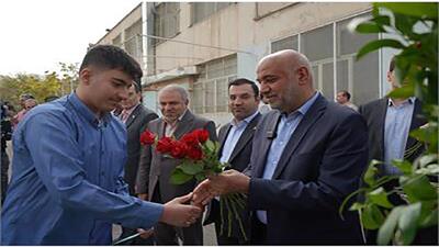 هیچ هنرآموز هنرستانی در ایران یا جهان بیکار نمی‌ماند