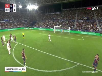گل سوم رئال مادرید به لوانته توسط امباپه