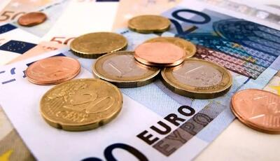تفاوت ۲۰ میلیونی نرخ ارز مسافرتی با بازار آزاد‌!