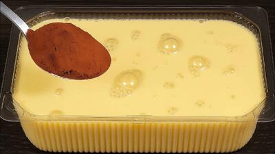 شیر غلیظ و کاکائو دارید؟ یک دسر خوشمزه بدون آرد و شکر آماده کنید!