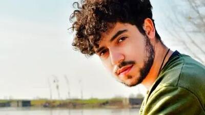 شروین حاجی پور، خواننده پاپ نسل جوان عزادار شد/ روحش شاد و یادش گرامی