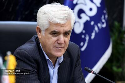 نصرالله زارعی، مدیرعامل شرکت متن: تولید نفت ایران ۱۴ هزار بشکه افزایش یافت