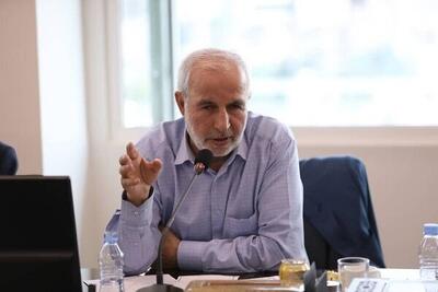 در دیپلماسی بسته نیست اما به کسی باج نمی‌دهیم | اروپا هویت مستقل ندارد