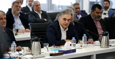 اثر شرایط «نه جنگ، نه صلح» و تحریم‌های داخلی بیشتر از تحریم‌های خارجی است