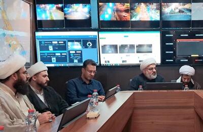 شروع به کار دبیرخانه دائمی «نهضت زندگی با آیه‌ها» در زرقان فارس