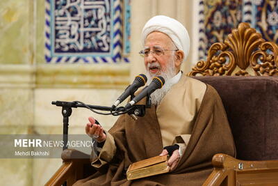 آیت‌الله جوادی آملی: پیروزی حقیقی آن است که عقل بر هوای نفس غلبه یابد