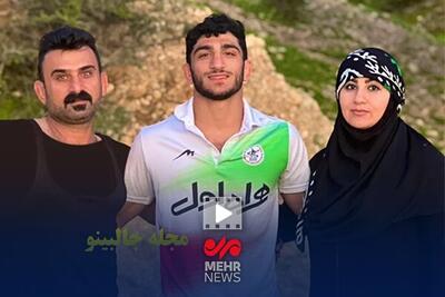 والدین دانیال سهرابی: خوشحالیم که پسرمان توانست حریفانش را شکست دهد - پارس فوتبال