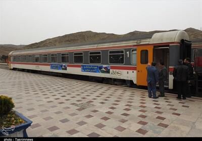 نخستین قطار گردشگری به سرخس می‌رسد - تسنیم
