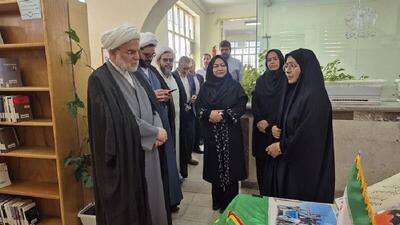 نماینده ولی فقیه در کردستان: مسئولان از ترویج فرهنگ مطالعه در جامعه حمایت کنند