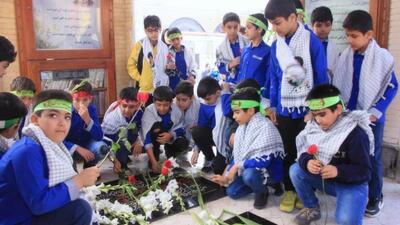 تجدید میثاق دانش آموزان البرز با شهدا ؛جوشش غیرت و شجاعت در نسل ها