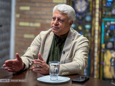 فیاض زاهد: جریان نفوذ در ایده «خروج از NPT» و «بستن تنگه هرمز» مشهود است
