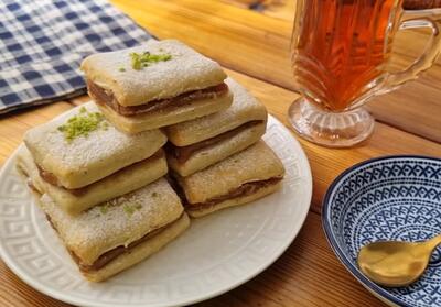 طرز تهیه شیرینی خرمایی ۳ سوته و خوشمزه با کمترین مواد فقط در ۱۵ دقیقه