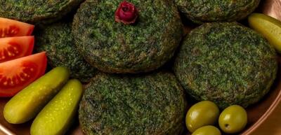 طرز تهیه کوکو سبزی خوشمزه با سبزی تازه!