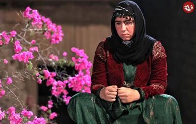 عکس/ خوش‌وبش روناک و نورالدین در پشت‌صحنه سریال نون خ | اقتصاد24