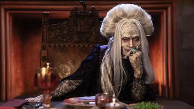 خبر روز | نقد فیلم Dracula: A Love Tale تراژدی دراکولای رُمانتیک | گلی شی