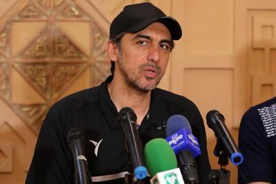 رحمتی: امیدوارم در بازی فردا داور بهترین بازیکن زمین باشد