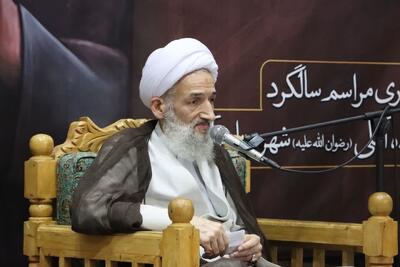 آیت الله لائینی: علامه حسن زاده عالمی ولایتمدار و جهادی بود