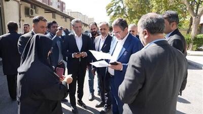 انتقاد استاندار آذربایجان غربی از «رویه‌های کهنه» گمرکی: بگذارید تجارت نفس بکشد | زمینه صادرات و ارتباط تجاری با کشورهای اروپایی را فراهم سازیم
