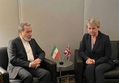 عراقچی: اصرار سه کشور اروپایی بر بازگرداندن قطعنامه‌های شورای امنیت غیرقانونی است - تسنیم