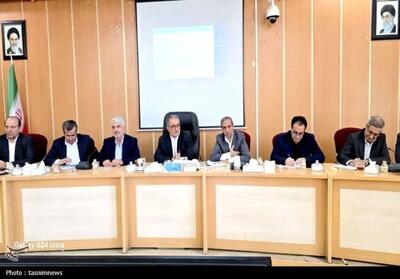 حرکت رو به جلوی توسعه با کاهش بیکاری و تورم؛ تأکید بر رفع شکاف‌ها و جلب اعتماد مردم - تسنیم