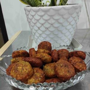 فلافل خانگی با لوبیا چشم بلبلی