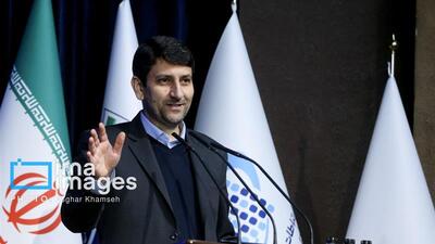 وزیر ارتباطات و فناوری اطلاعات وارد خراسان جنوبی شد