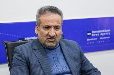 انتقاد از پرداخت پاداش‌های کلان به هیئت مدیره شرکتهای دولتی زیان‌ده