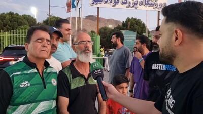 گفت و گو با هواداران ذوب آهن درباره شرایط باشگاه