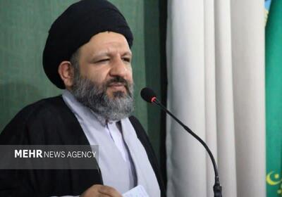 دفاع مقدس الگوی ایستادگی ملت‌ها در برابر استکبار است