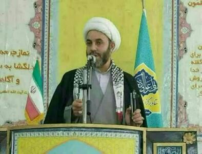 امام جمعه لاهرود: مذاکره با آمریکا خسران محض است