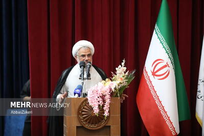 آیت‌الله عبادی‌زاده: مذاکره با آمریکا در شرایط فعلی زیان‌آور است