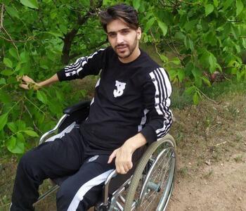 سربازی که در تعقیب قاچاقچیان قطع نخاع شد؛۸سال است پیگیر عنوان جانبازیم