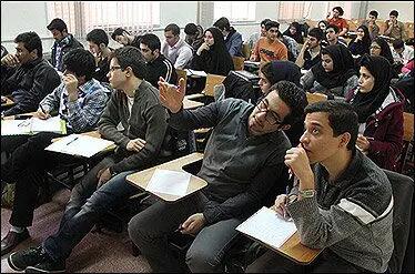 وزیر علوم درباره دانشجویان تعلیقی ۱۴۰۱ : به تک تک موارد رسیدگی کردیم اگر اسمی جامانده اطلاع دهد