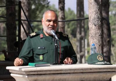 مردم با بصیرت انقلابی خود مشت محکمی بر دهان دشمنان زندند - تسنیم