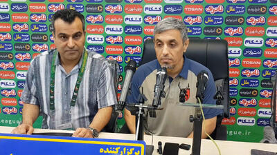 خطیبی: دو بازیکن ما در حد لیگ ۲ هم نیستند
