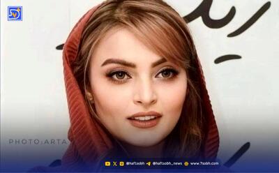 دکوراسیون اروپایی و لاکچری گوشه ای از خونه نیلوفر پارسا + فیلم
