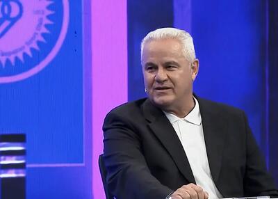 اعتراض فرشاد پیوس به عملکرد هاشمیان در پرسپولیس (فیلم)