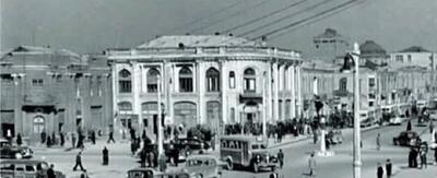 نمایی از میدان توپخانه در اواسط دهه بیست