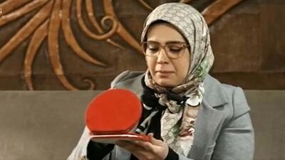 🔥تاریخ وبگردی | حدیث چهره پرداز بازیگر نقش مژگان در سریال بچه مهندس 3 را در کابین هواپیما