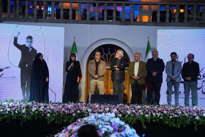 جشن عکاسان سینما به عکاسان «گردن زنی» و «در انتهای شب» جایزه داد - فیلم‌ نت نیوز